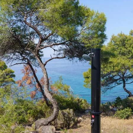 Blu: Beachfront With Amazing View