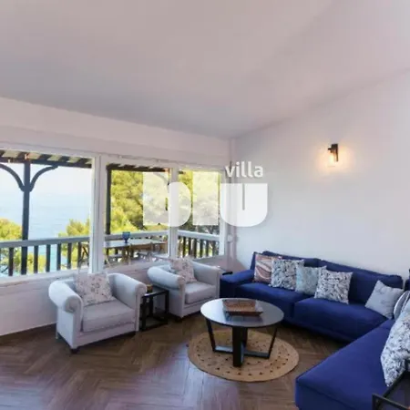 فيلة Blu: Beachfront With Amazing View *