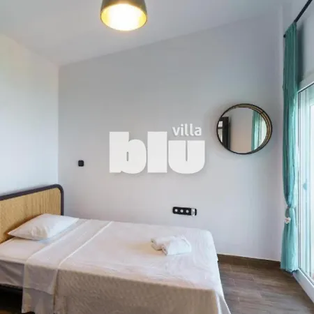 Villa Blu: Beachfront With Amazing View *